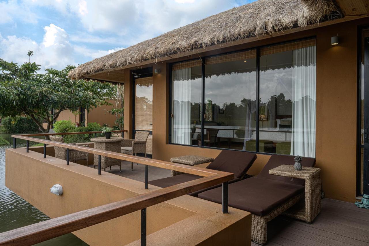 Water Garden - 30 Chic Designed Private Overlooking Resort Sigiriya